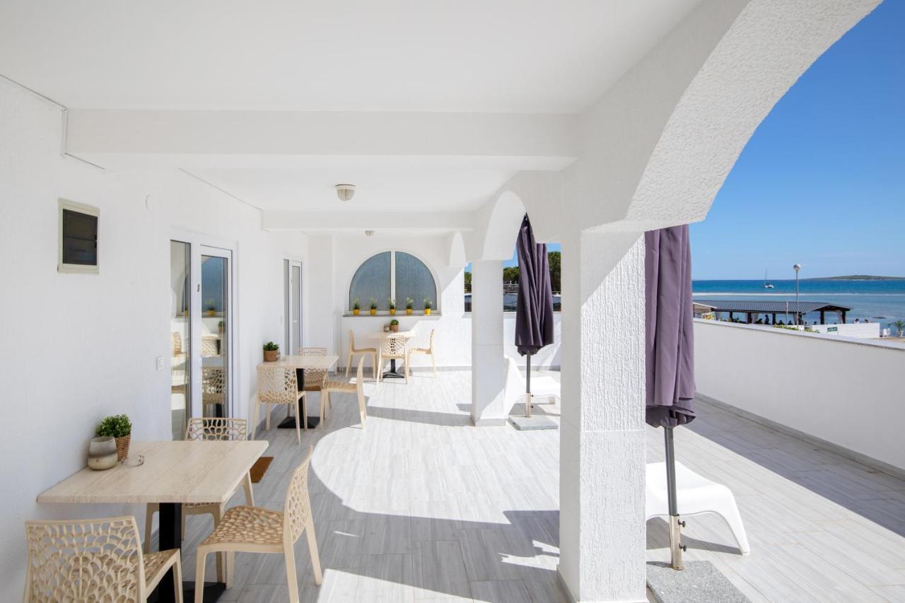 Apartments And Rooms Jakic Medulin Exterior photo